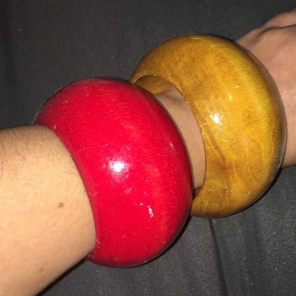 Vintage oversized Handmade Wooden Bangles Set red tan Oprah’s favorite things - Picture 3 of 5